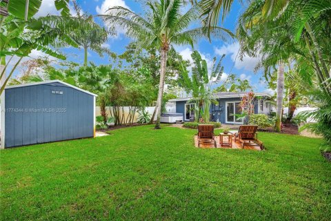Casa en venta en Wilton Manors, Florida, 2 dormitorios, 135.27 m2 № 1731022 - foto 3
