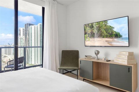 Condo in Miami, Florida, 2 bedrooms  № 2052750 - photo 26