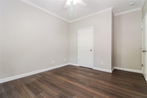 Casa en alquiler en Saint Petersburg, Florida, 4 dormitorios, 176.42 m2 № 1913630 - foto 10