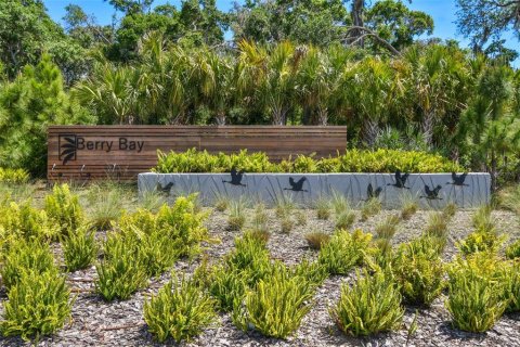 House in BERRY BAY in Wimauma, Florida 4 bedrooms, 168.8 sq.m. № 2223710 - photo 26