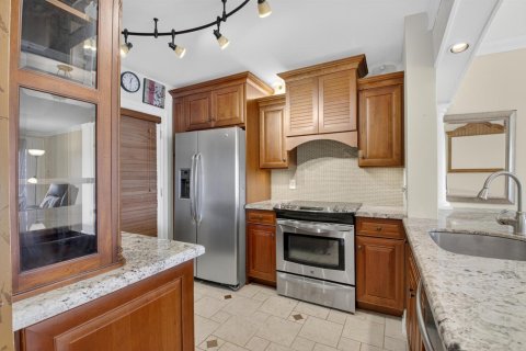 Condo in Boca Raton, Florida, 1 bedroom  № 2081767 - photo 13