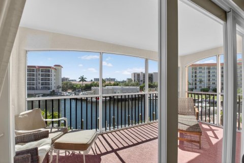 Condo in Boca Raton, Florida, 1 bedroom  № 2081767 - photo 11