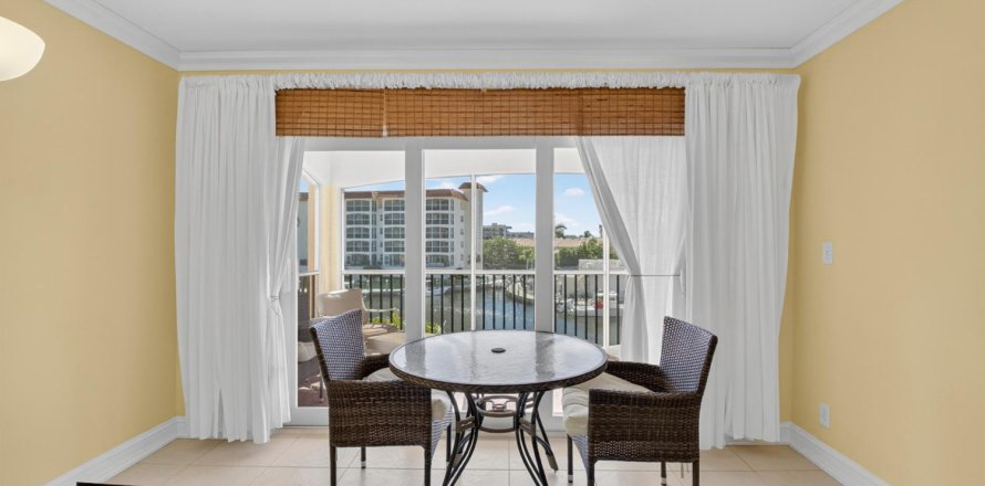 Condo in Boca Raton, Florida, 1 bedroom  № 2081767