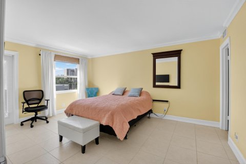 Condo in Boca Raton, Florida, 1 bedroom  № 2081767 - photo 18