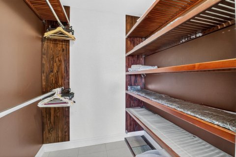 Condo in Boca Raton, Florida, 1 bedroom  № 2081767 - photo 22
