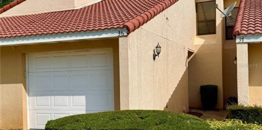 Townhouse in Lakeland, Florida 2 bedrooms, 121.42 sq.m. № 1680448