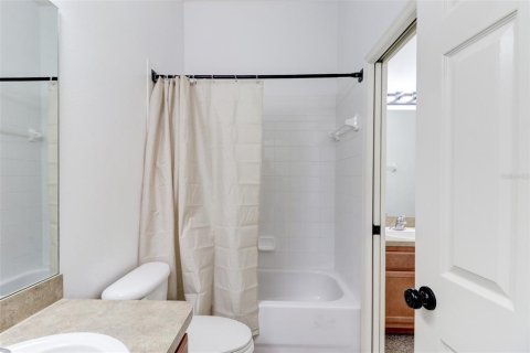Townhouse in Tampa, Florida 2 bedrooms, 115.2 sq.m. № 2144690 - photo 30