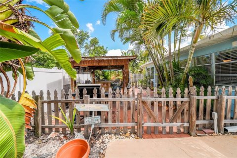 House in Bradenton, Florida 3 bedrooms, 142.33 sq.m. № 2149648 - photo 23
