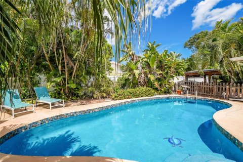 House in Bradenton, Florida 3 bedrooms, 142.33 sq.m. № 2149648 - photo 21