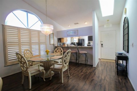 Townhouse in Bradenton, Florida 2 bedrooms, 127.09 sq.m. № 226497 - photo 23