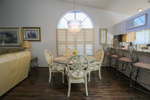 Townhouse in Bradenton, Florida 2 bedrooms, 127.09 sq.m. № 226497 - photo 22