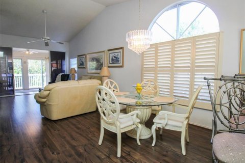 Townhouse in Bradenton, Florida 2 bedrooms, 127.09 sq.m. № 226497 - photo 21