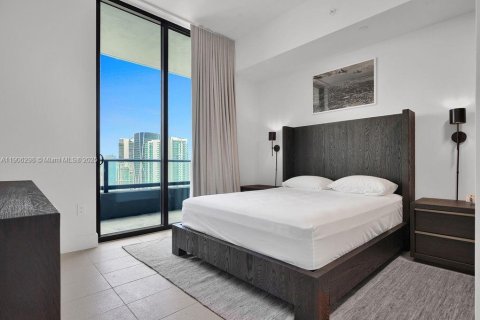Condominio en alquiler en Miami, Florida, 2 dormitorios № 2060209 - foto 21