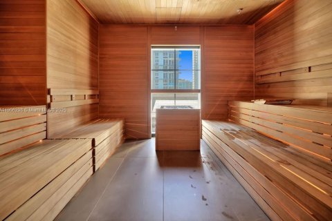 Condominio en alquiler en Miami, Florida, 2 dormitorios № 2060209 - foto 29