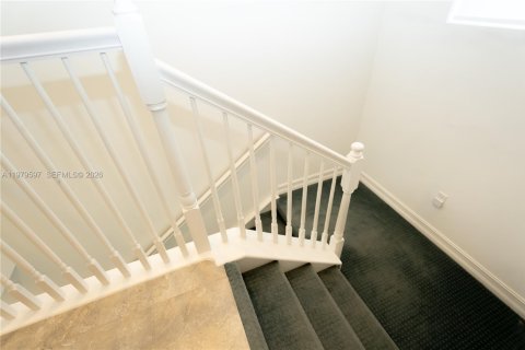 Villa ou maison à louer à Pembroke Pines, Floride: 4 chambres, 236.06 m2 № 2055294 - photo 27