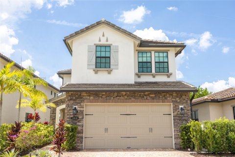 Villa ou maison à louer à Pembroke Pines, Floride: 4 chambres, 236.06 m2 № 2055294 - photo 8