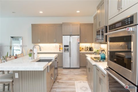 Villa ou maison à louer à Pembroke Pines, Floride: 4 chambres, 236.06 m2 № 2055294 - photo 11