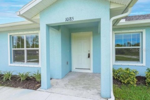 Immobilier commercial à vendre à Englewood, Floride: 194.72 m2 № 1683069 - photo 3
