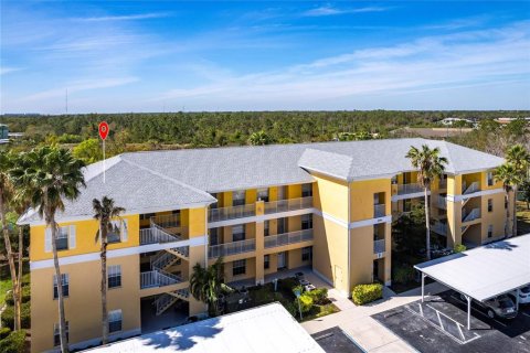 Condo in Punta Gorda, Florida, 3 bedrooms  № 1717861 - photo 1