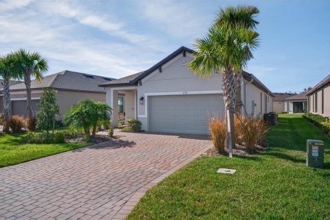 House in Kissimmee, Florida 3 bedrooms, 160.07 sq.m. № 2213021 - photo 25
