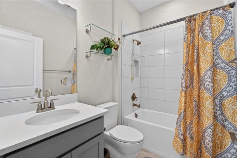 House in Kissimmee, Florida 3 bedrooms, 160.07 sq.m. № 2213021 - photo 22