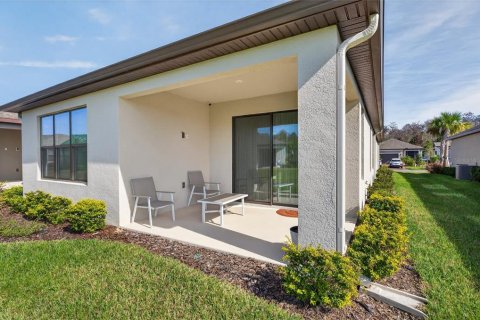 House in Kissimmee, Florida 3 bedrooms, 160.07 sq.m. № 2213021 - photo 11