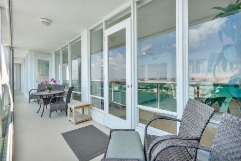 Copropriété à vendre à Fort Lauderdale, Floride: 2 chambres, 174.66 m2 № 2146906 - photo 13