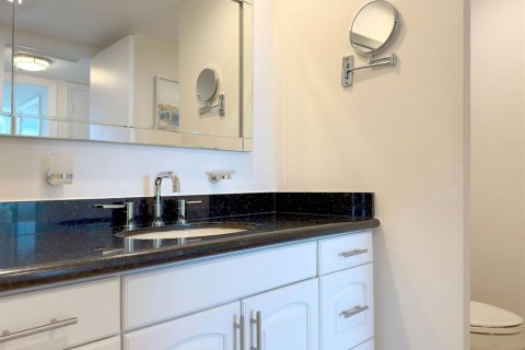 Copropriété à vendre à Fort Lauderdale, Floride: 2 chambres, 174.66 m2 № 2146906 - photo 27