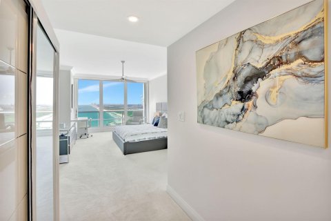Copropriété à vendre à Fort Lauderdale, Floride: 2 chambres, 174.66 m2 № 2146906 - photo 18