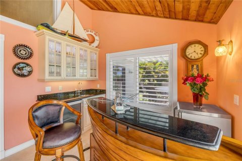 House in New Smyrna Beach, Florida 6 bedrooms, 448.44 sq.m. № 1805036 - photo 26