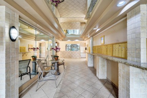 Copropriété à louer à Hollywood, Floride: 1 chambre, 77.39 m2 № 2274765 - photo 9