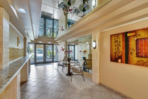 Copropriété à louer à Hollywood, Floride: 1 chambre, 77.39 m2 № 2274765 - photo 11