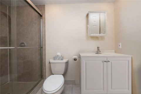 Copropriété à louer à Hollywood, Floride: 1 chambre, 77.39 m2 № 2274765 - photo 4