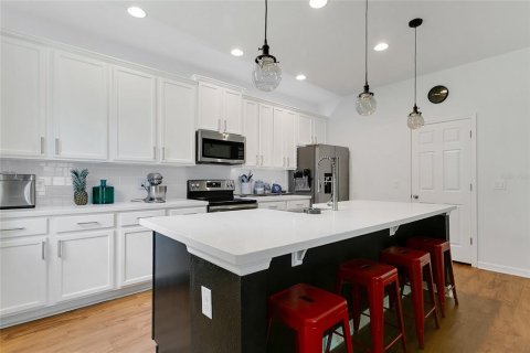 House in Groveland, Florida 4 bedrooms, 173.08 sq.m. № 1824483 - photo 8