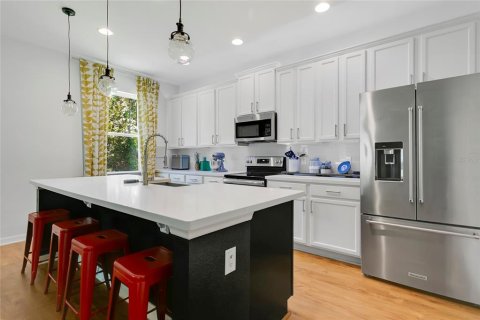 House in Groveland, Florida 4 bedrooms, 173.08 sq.m. № 1824483 - photo 9