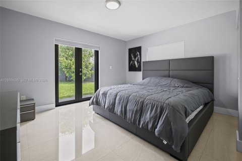 Купить виллу или дом в Майами, Флорида 4 спальни, 151.43м2, № 2067652 - фото 16