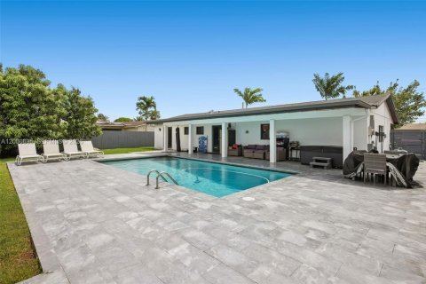 Купить виллу или дом в Майами, Флорида 4 спальни, 151.43м2, № 2067652 - фото 7