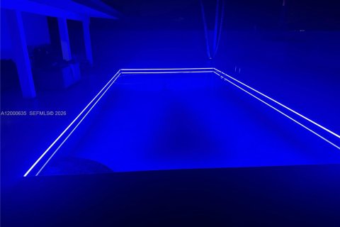 Купить виллу или дом в Майами, Флорида 4 спальни, 151.43м2, № 2067652 - фото 8