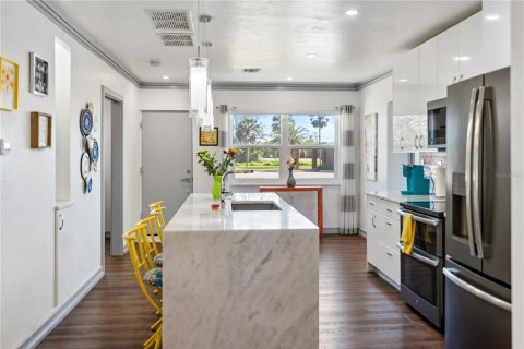 Villa ou maison à vendre à Nokomis, Floride: 3 chambres, 181.35 m2 № 1608973 - photo 11