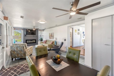 Villa ou maison à vendre à Nokomis, Floride: 3 chambres, 181.35 m2 № 1608973 - photo 23