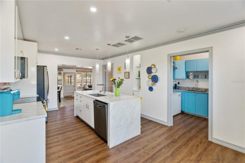 Casa en venta en Nokomis, Florida, 3 dormitorios, 181.35 m2 № 1608973 - foto 6
