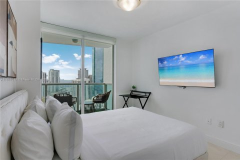 Condominio en alquiler en Miami, Florida, 2 dormitorios, 140.28 m2 № 2060057 - foto 10