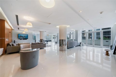 Condominio en alquiler en Miami, Florida, 2 dormitorios, 140.28 m2 № 2060057 - foto 27