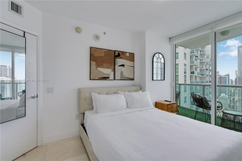 Condominio en alquiler en Miami, Florida, 2 dormitorios, 140.28 m2 № 2060057 - foto 9