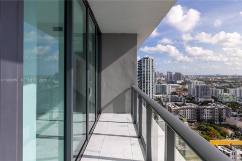 Снять в аренду кондоминиум в Майами, Флорида 3 спальни, 153.2м2, № 2026977 - фото 20
