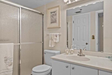 Condo in Sarasota, Florida, 2 bedrooms  № 1744112 - photo 20