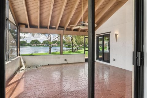 Villa ou maison à vendre à Weston, Floride: 2 chambres, 122.72 m2 № 2385133 - photo 17