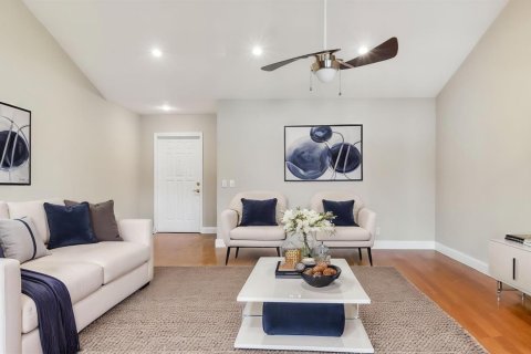 Villa ou maison à vendre à Weston, Floride: 2 chambres, 122.72 m2 № 2385133 - photo 5