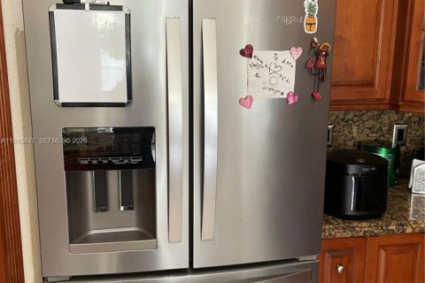 Casa en venta en Homestead, Florida, 4 dormitorios, 169.08 m2 № 2001880 - foto 12