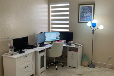 Casa en venta en Homestead, Florida, 4 dormitorios, 169.08 m2 № 2001880 - foto 20